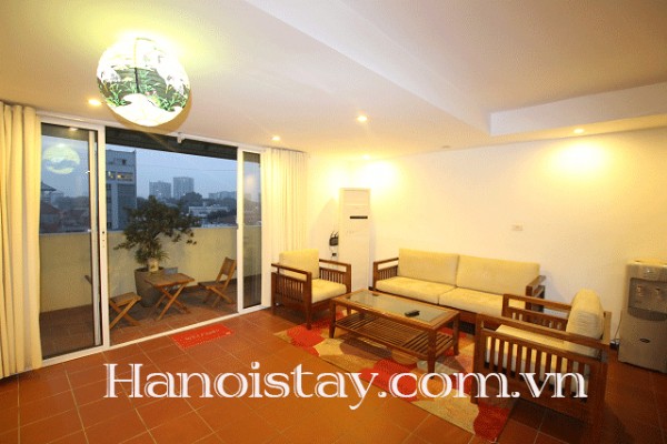 Căn hộ 1 phòng ngủ gần trường đại học Bách Khoa cho thuê, có ban công đẹp 2
