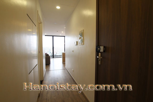 Căn Hộ 2 Phòng Ngủ Có Ban Công Siêu Thoáng, Nội Thất Đẹp Cho Thuê Tại Tây Hồ 11