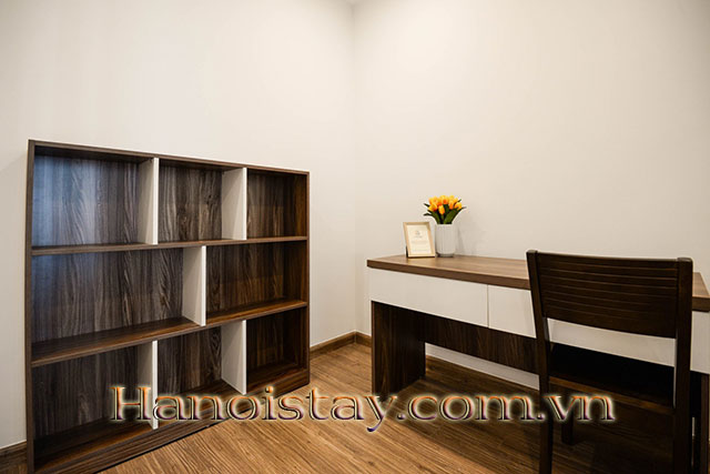 Căn Hộ 3 Phòng Ngủ Đủ Đồ, View Tuyệt Đẹp Cho Thuê Dài Hạn Tại Vinhome Metropolis 13
