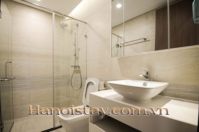 Căn Hộ 3 Phòng Ngủ Đủ Đồ, View Tuyệt Đẹp Cho Thuê Dài Hạn Tại Vinhome Metropolis 3