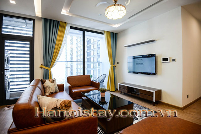 Căn Hộ 3 Phòng Ngủ Đủ Đồ, View Tuyệt Đẹp Cho Thuê Dài Hạn Tại Vinhome Metropolis 30