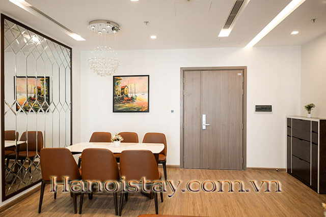 Căn Hộ 3 Phòng Ngủ Đủ Đồ, View Tuyệt Đẹp Cho Thuê Dài Hạn Tại Vinhome Metropolis 31