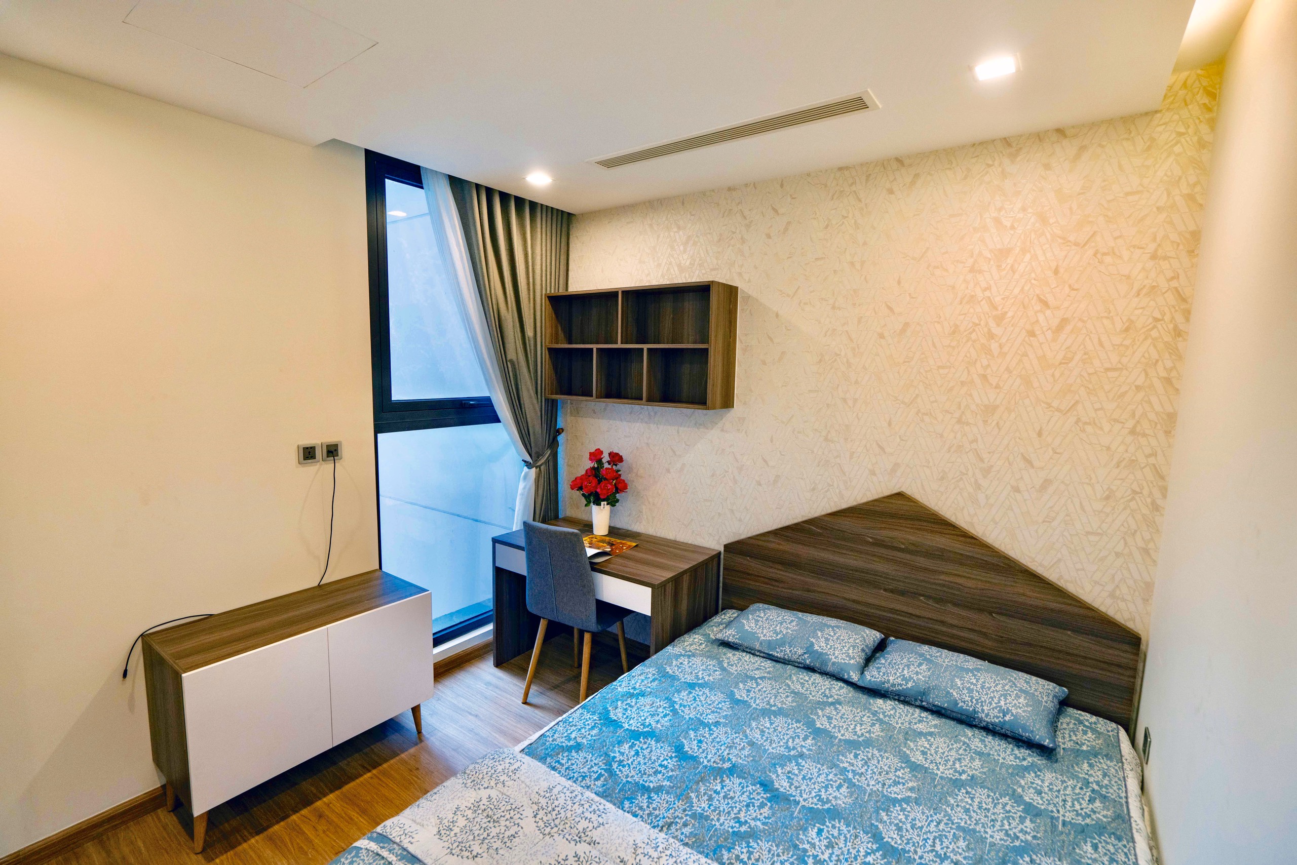 Căn Hộ Chính Chủ M2 Metropolis, 2 Phòng Ngủ Cho Người Nước Ngoài Thuê, Giá Cực Tốt 4