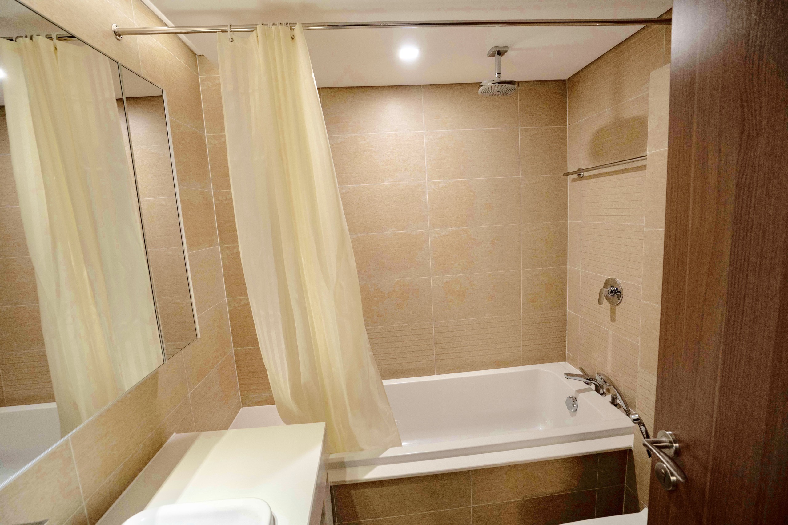 Căn Hộ Chính Chủ M2 Metropolis, 2 Phòng Ngủ Cho Người Nước Ngoài Thuê, Giá Cực Tốt 5