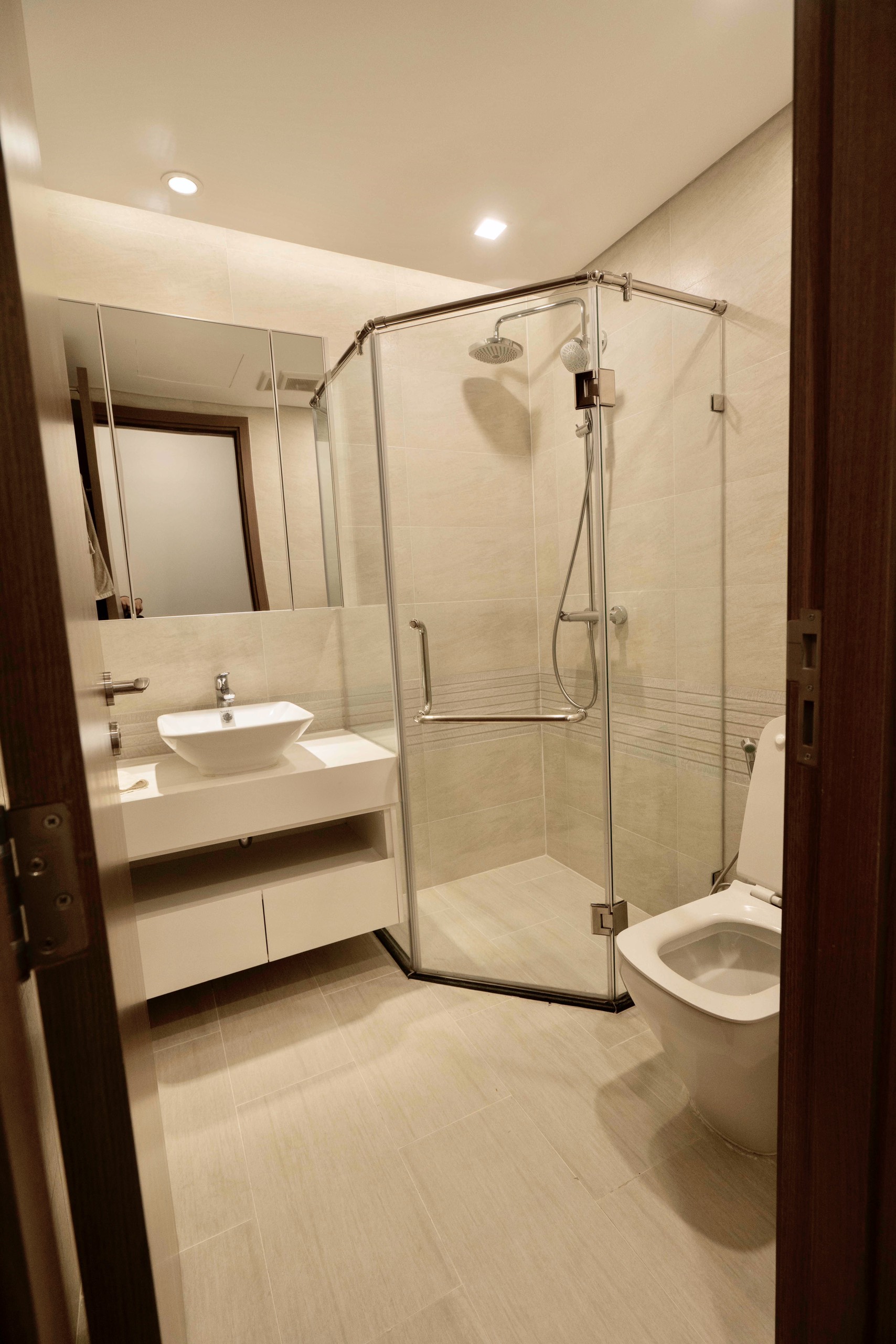 Căn Hộ Chính Chủ M2 Metropolis, 2 Phòng Ngủ Cho Người Nước Ngoài Thuê, Giá Cực Tốt 8