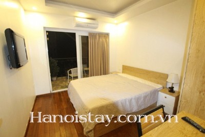 Căn hộ dịch vụ 2 phòng ngủ cho thuê giá rẻ gần phố Phan Chu Trinh, Hoàn Kiếm
