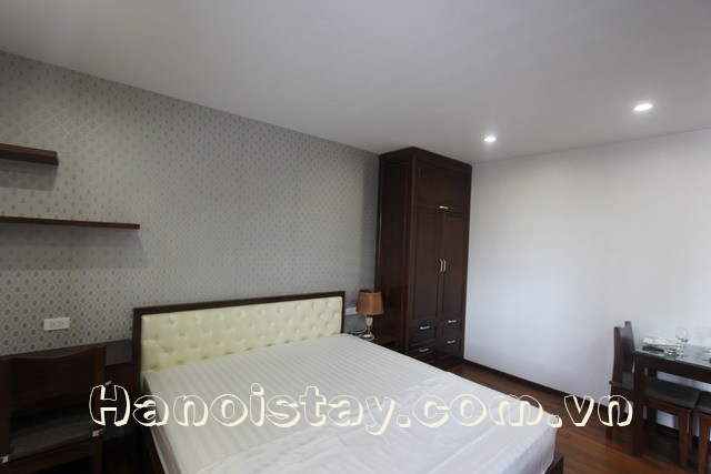 Căn hộ dịch vụ cho người nước ngoài thuê khu vực Linh Lang, quận Ba Đình 5