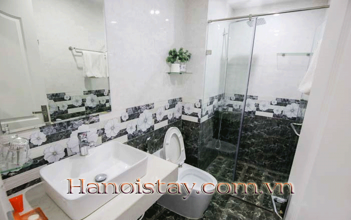 Căn hộ dịch vụ chuyên cho người nước ngoài thuê trên phố Tô Ngọc Vân, Tây Hồ, Hà Nội. 11