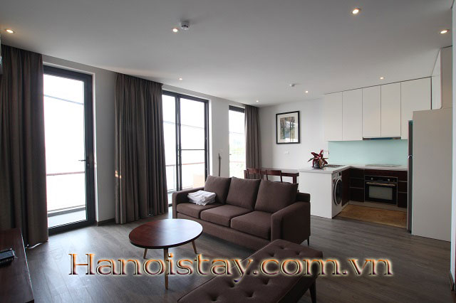 Căn Hộ Dịch Vụ Có View Hồ Tây Tuyệt Đẹp Và Thoáng Mát Cho Người Nước Ngoài Thuê 12