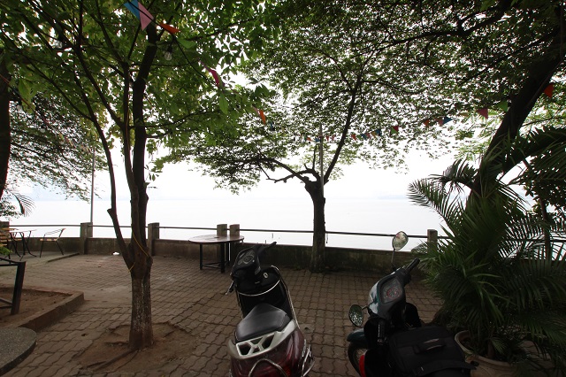 Căn Hộ Dịch Vụ Với 2 Phòng Ngủ, View Hồ Tây Cho Thuê Giá Hợp Lý 16