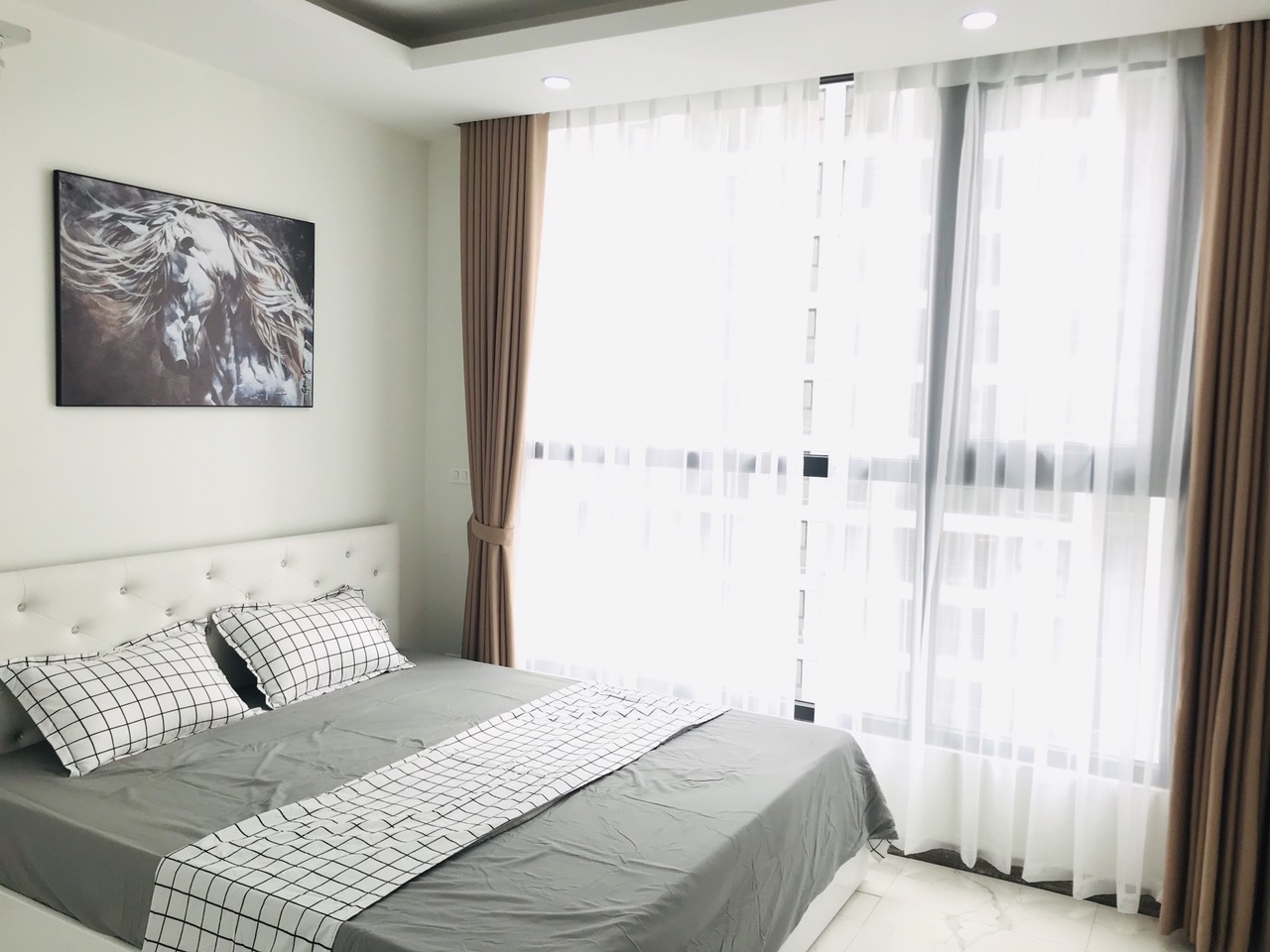 Căn Hộ Tầng 24 Chung Cư Vinhome Greenbay Đầy Đủ Nội Thất Cho Thuê Dài Hạn 10