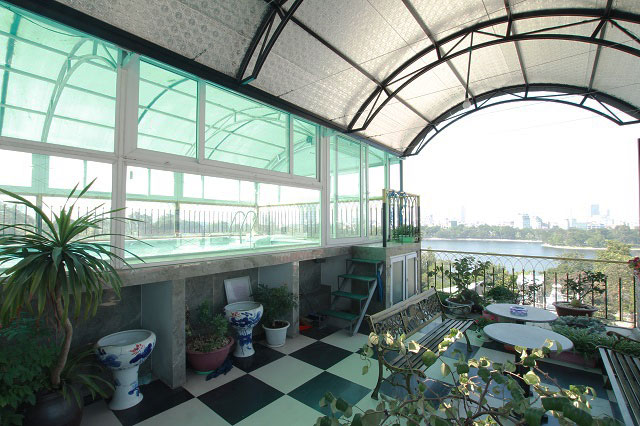 Chỉ với 550usd/tháng bạn có thể thuê được căn hộ có bể bơi gần Vincom Center quận Hai Bà Trưng 1