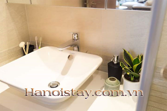 Chính Chủ Cần Cho Thuê Căn Hộ Tầng 39 Vinhomes Metropolis, Giá Cạnh Tranh 23