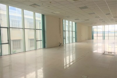 Chính chủ cần cho thuê gấp văn phòng 100m2 tại trung tâm quận Cầu Giấy