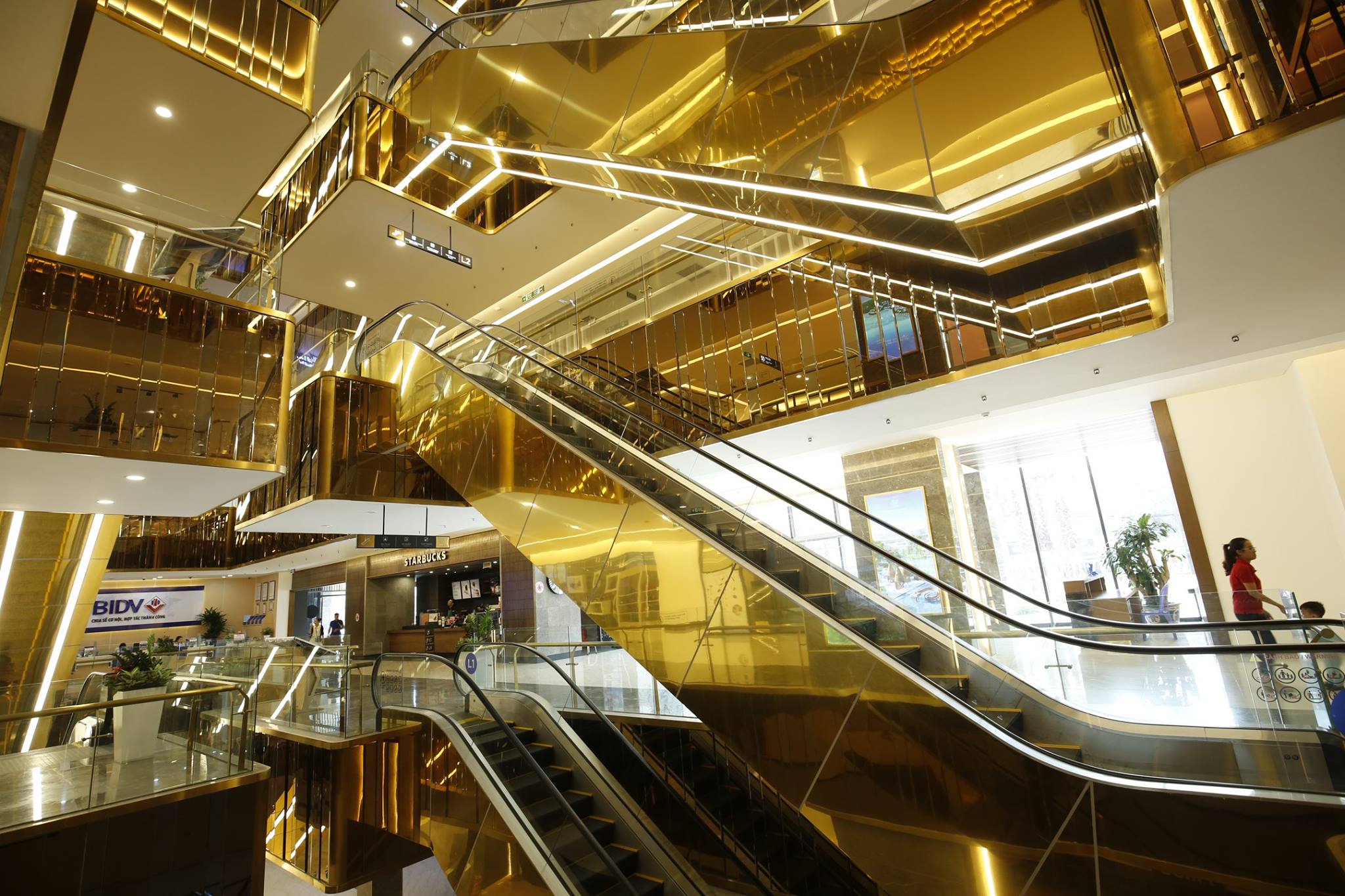 Chính Chủ Cho Thuê Căn Hộ 2 Ngủ Tại Sun Grand City Thụy Khuê, Tầng 17, View Cực Đẹp 1