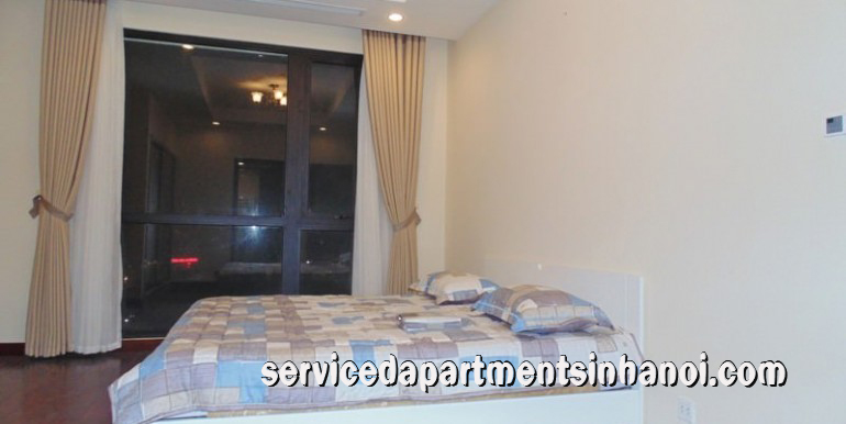 Chính chủ cho thuê căn hộ chung cư 2 phòng ngủ tại R1 Tower, Royal City 5