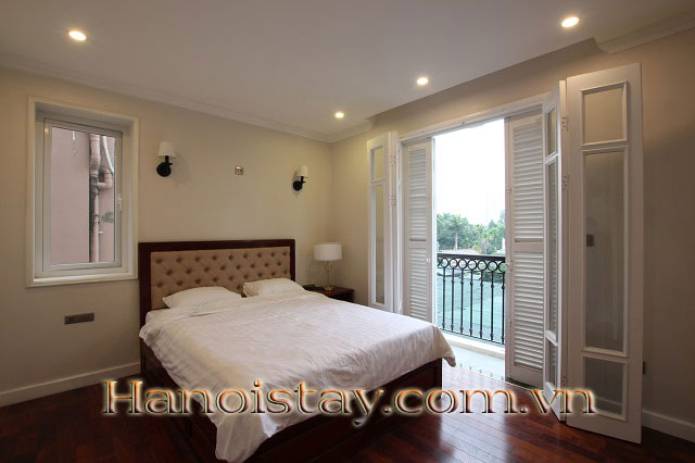 Chính Chủ Cho Thuê Căn Hộ Dịch Vụ Full Nội Thất, Có Ban Công Và View Đẹp Ở Tây Hồ 4