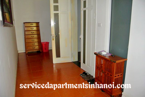 Cho người nước ngoài thuê căn hộ mặt hồ Trúc Bạch, Ba Đình 10