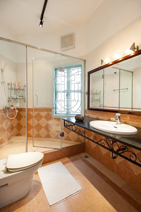 CHO NGƯỜI NƯỚC NGOÀI THUÊ NHÀ RIÊNG GẦN SUN GRAND CITY LƯƠNG YÊN, FULL ĐỒ 5