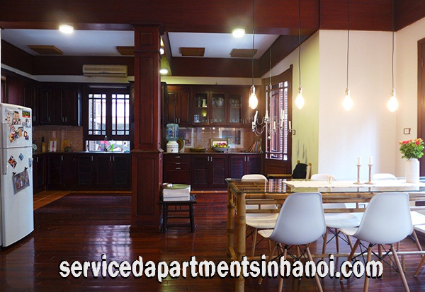 Cho thuê biệt thự 4 phòng ngủ 300m2 Tây Hồ 11