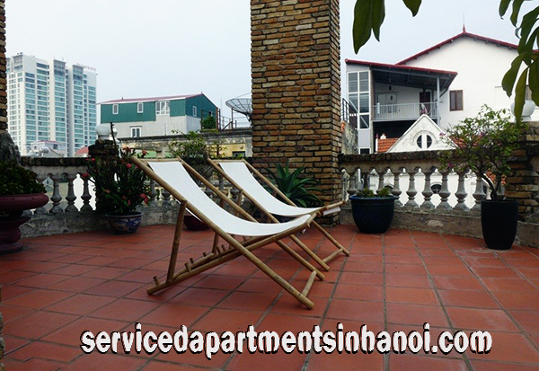 Cho thuê biệt thự 4 phòng ngủ 300m2 Tây Hồ 4