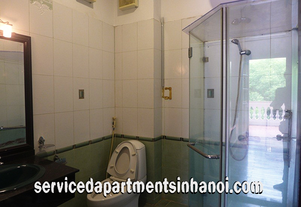 Cho thuê biệt thự Đặng Thai Mai, Tây Hồ diện tích 150m2/sàn 7
