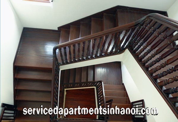 Cho thuê biệt thự sân vườn 400m2 giá hấp dẫn tại Tây Hồ 5