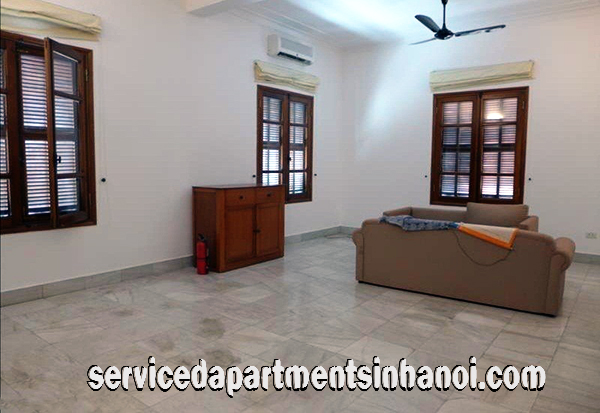 Cho thuê biệt thự sân vườn 400m2 giá hấp dẫn tại Tây Hồ 6