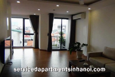Cho thuê căn hộ 02 PN nội thất sang trọng tại phố Linh Lang, Ba Đình