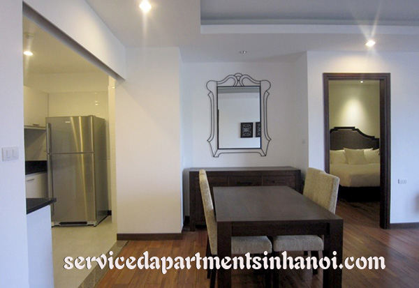 Cho thuê căn hộ 1 ngủ rộng cao cấpcó bể bơi tại Tây Hồ 9
