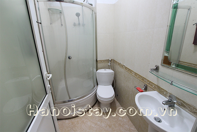 Cho thuê căn hộ 1 phòng ngủ gần Triển Lãm Giảng Võ, Đống Đa 5