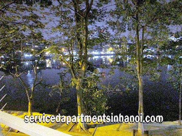 Cho thuê căn hộ 1 phòng ngủ view hồ Trúc Bạch có ban công giá rẻ, Ba Đình 6