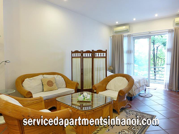 Cho thuê căn hộ 1 phòng ngủ view hồ Trúc Bạch có ban công giá rẻ, Ba Đình 7