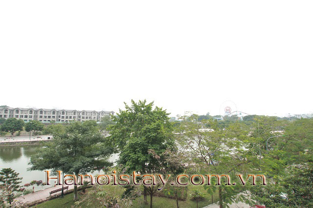 Cho Thuê Căn Hộ 110m2 Cạnh Hồ Tây, Có Ban Công Thoáng Mát, Giá Cực Tốt 10