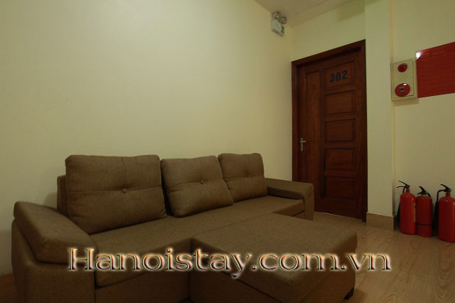 Cho Thuê Căn Hộ 110m2 Cạnh Hồ Tây, Có Ban Công Thoáng Mát, Giá Cực Tốt 13