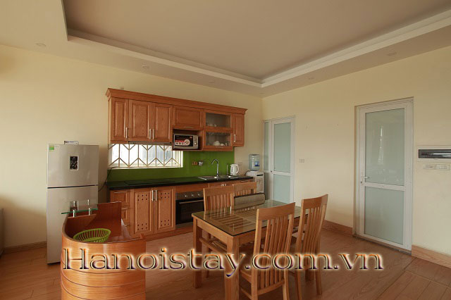 Cho Thuê Căn Hộ 110m2 Cạnh Hồ Tây, Có Ban Công Thoáng Mát, Giá Cực Tốt 7