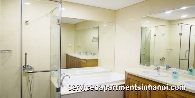 Cho thuê căn hộ 2 phòng ngủ ở tòa R5 Tower, Vinhomes Royal City 15