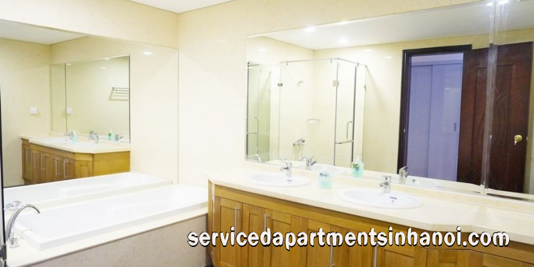 Cho thuê căn hộ 2 phòng ngủ ở tòa R5 Tower, Vinhomes Royal City 16