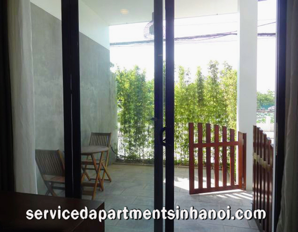 Cho thuê căn hộ 2 phòng ngủ phố Đặng Thai Mai, Tây Hồ 2