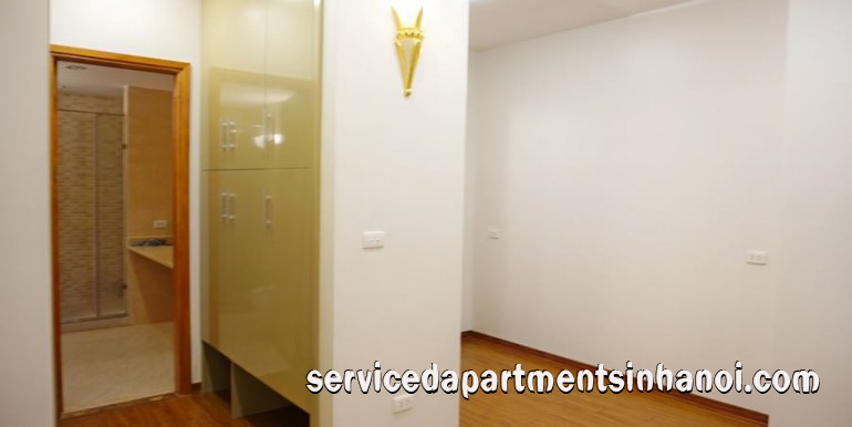 Cho thuê căn hộ 2 phòng ngủ R2 Tower, Royal City, chưa có nội thất 4