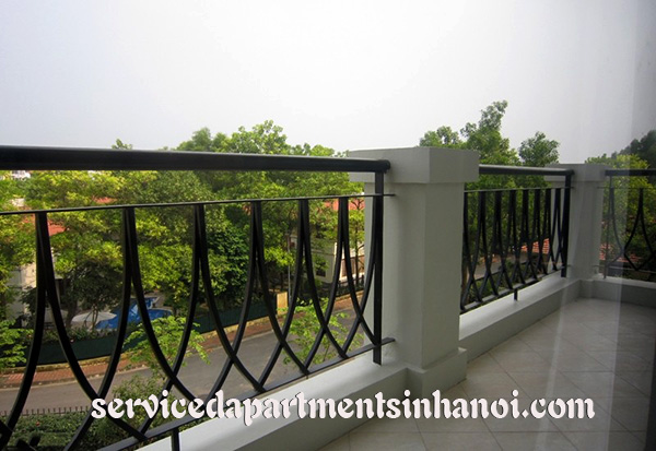 Cho thuê căn hộ 2 phòng ngủ rộng view hồ Tây, Tây Hồ 9