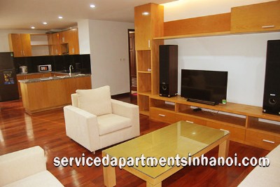 Cho thuê căn hộ 2 phòng ngủ tại phố Thụy Khuê, Ba Đình