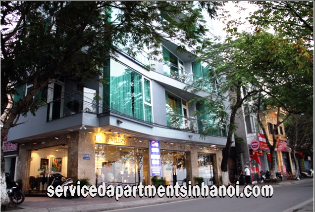 Cho thuê căn hộ 2 phòng ngủ tại quận Tây Hồ, mặt hồ Tây 1