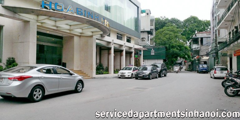 Cho thuê căn hộ cao cấp 3 phòng ngủ tại Tháp Hòa Bình Green Tower 9
