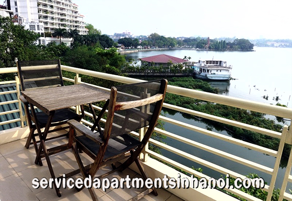 Cho thuê căn hộ cao cấp có view hồ tại Yên Phụ, Tây Hồ 2