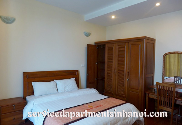 Cho thuê căn hộ cao cấp có view hồ tại Yên Phụ, Tây Hồ 4