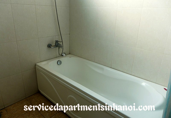 Cho thuê căn hộ cao cấp có view hồ tại Yên Phụ, Tây Hồ 9