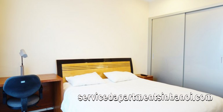 Cho thuê căn hộ cao cấp R2 Tower, Royal City, Hai phòng ngủ, đầy đủ nội thất 14