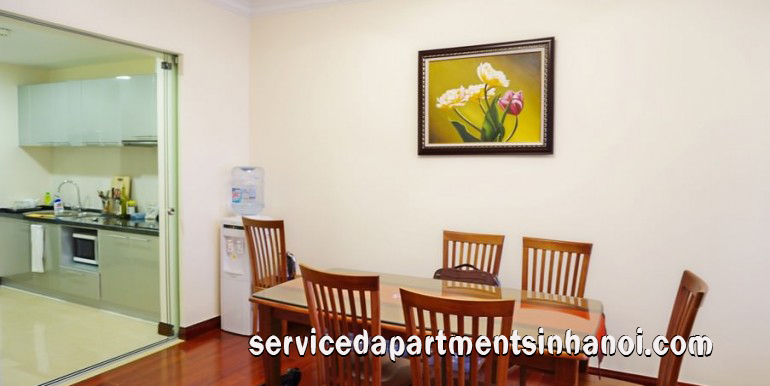 Cho thuê căn hộ cao cấp R2 Tower, Royal City, Hai phòng ngủ, đầy đủ nội thất 6