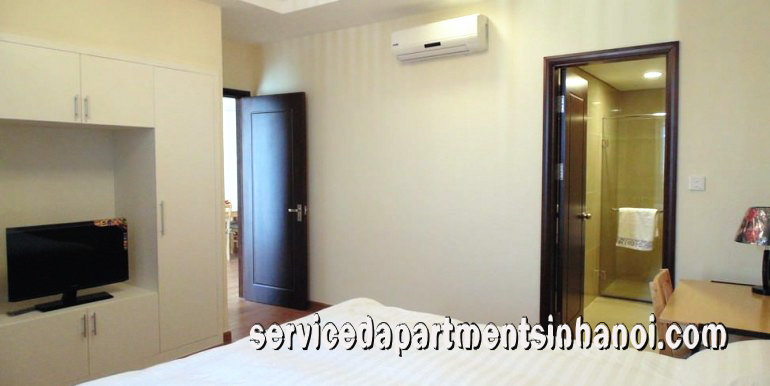 Cho thuê căn hộ chung cư 2 phòng ngủ giá rẻ tại Times City 4